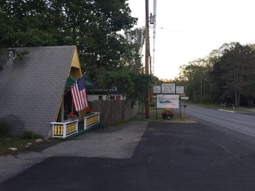 Hanscom'S Motel & Cottages บาร์ฮาเบอร์ ภายนอก รูปภาพ