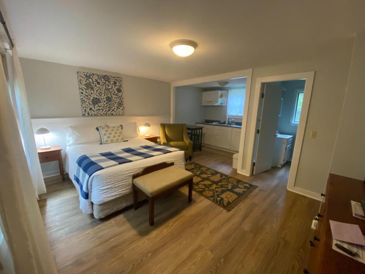 Hanscom'S Motel & Cottages บาร์ฮาเบอร์ ภายนอก รูปภาพ